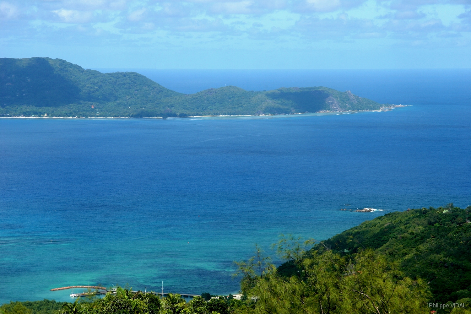 IMG_2294_rf_PRASLIN_DE GLACIS NOIR_LA DIGUE.jpg